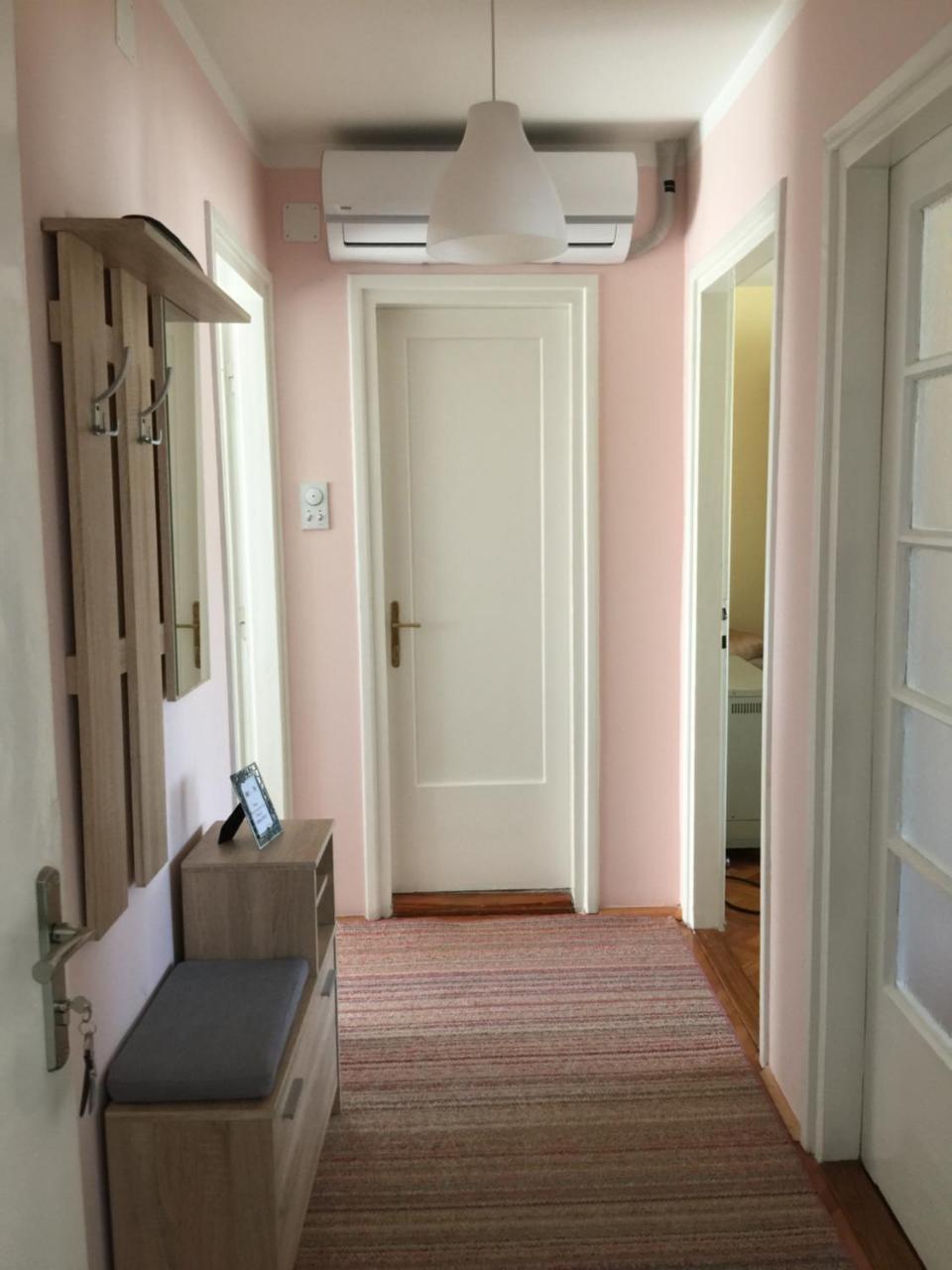 Stan Na Dan Gradiska/Bos. Gradiska Apartment ภายนอก รูปภาพ